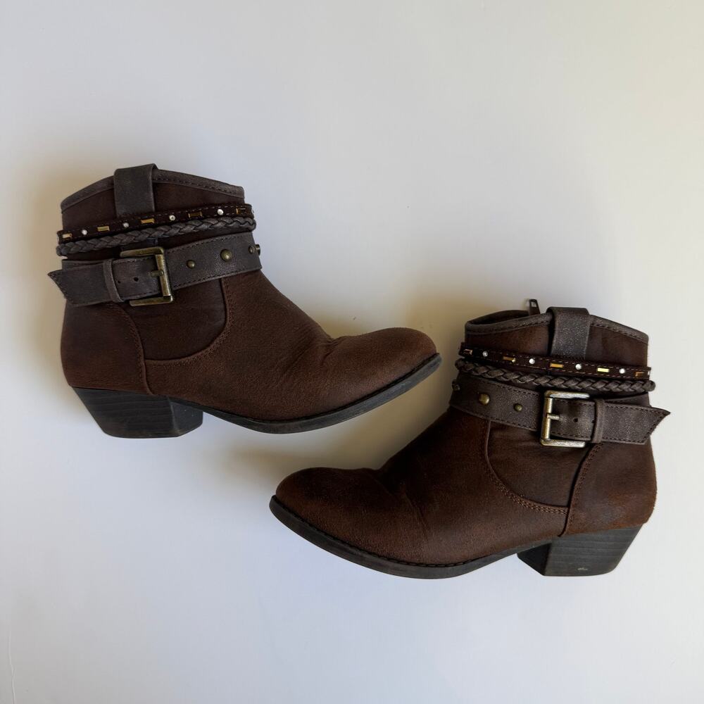 Mia Girl Jeyni Brown Faux Leather Buckle Ankle Boots - Picture 5 of 10